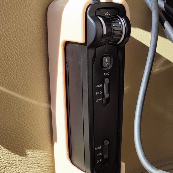 Suporte para controladora de áudio Bose A30